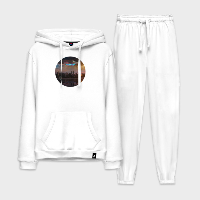 Мужской костюм хлопок с толстовкой НЛО в городе фото