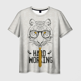 Мужская футболка 3D с принтом Трудолюбивый офисный тигр в Екатеринбурге, 100% полиэфир | прямой крой, круглый вырез горловины, длина до линии бедер | animal | arrows | hardworking | head | look | mouth | predator | striped | tie | tiger | worker | y | взгляд | галстук | голова | жёлтый | животное | надпись | очки | пасть | полосатый | работник | рисунок | серый | стрелки | текст | тигр | труд