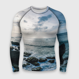 Мужской рашгард 3D с принтом Море ,  |  | брызги | вода | воды | волна | волны | камень | камни | море | морские | морской | небеса | небо | облака | облако | океан | прибой | природа | туча | тучи
