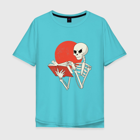 Мужская футболка хлопок Oversize с принтом Читающий скелет в Екатеринбурге, 100% хлопок | свободный крой, круглый ворот, “спинка” длиннее передней части | book | dark | death | demon | grim | halloween | horror | reaper | side | skeleton | soul | souls | демон | душ | душа | жнец | книга | мертвых | мистика | мрачный | некрономикон | скелеты | собиратель | темный | ужасы | хоррор | хэлло