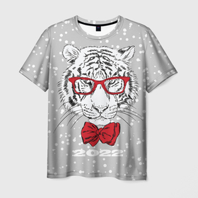 Мужская футболка 3D с принтом Белый тигр с красным бантом в Белгороде, 100% полиэфир | прямой крой, круглый вырез горловины, длина до линии бедер | 2022 | animal | fangs | merry christmas | new year | predator | red bow | severe grin | snow | white water tiger | winter | year of the tiger | белый водяной тигр | год тигра | зверь | зима | клыки | красный бант | новый год | очки | снег | суро