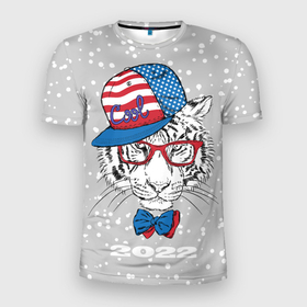Мужская футболка 3D спортивная с принтом Крутой белый тигр , 100% полиэстер с улучшенными характеристиками | приталенный силуэт, круглая горловина, широкие плечи, сужается к линии бедра | 2022 | beast | bow | cap | cool | merry christmas | new year | predator | snow | tiger | usa flag | winter | year of the tiger | бант | год тигра | зверь | зима | кепка | крутой | новый год | очки | снег | тигр | флаг сша | хищник