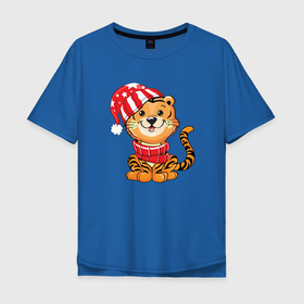Мужская футболка хлопок Oversize с принтом Тигренок в шапке и в шарфе в Екатеринбурге, 100% хлопок | свободный крой, круглый ворот, “спинка” длиннее передней части | 2022 | год тигра | новый год | новый год 2022 | символ года | тигр | тигренок | тигрица | тигры