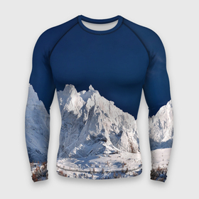 Мужской рашгард 3D с принтом Снежные горы, синие небо ,  |  | Тематика изображения на принте: горы | лес | небо | природа | снег | снежные горы