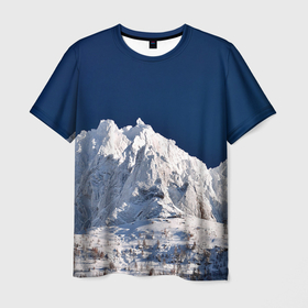 Мужская футболка 3D с принтом Снежные горы, синие небо в Тюмени, 100% полиэфир | прямой крой, круглый вырез горловины, длина до линии бедер | Тематика изображения на принте: горы | лес | небо | природа | снег | снежные горы