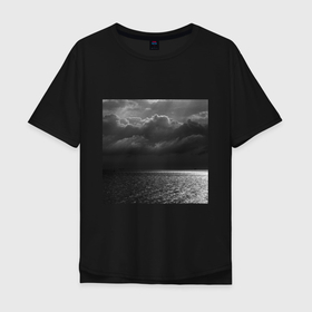 Мужская футболка хлопок Oversize с принтом Black sea в Петрозаводске, 100% хлопок | свободный крой, круглый ворот, “спинка” длиннее передней части | вода | луч | море | облака | природа | солнце | черный | шторм | эстетика