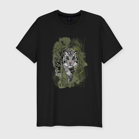 Мужская футболка хлопок Slim с принтом Крадущийся белый тигр , 92% хлопок, 8% лайкра | приталенный силуэт, круглый вырез ворота, длина до линии бедра, короткий рукав | 2022 | амурский тигр | белый | белый тигр | в кустах | джунгли | животное | китайский гороскоп | на зеленом | символ года | тигр | тропики