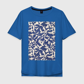 Мужская футболка хлопок Oversize с принтом Pigeons in White and Blue (Голуби) в Курске, 100% хлопок | свободный крой, круглый ворот, “спинка” длиннее передней части | Тематика изображения на принте: абстракция | винтаж | голуби | картина | классика | минимализм | паттерн | пейзаж | птицы | синий | экспрессионизм