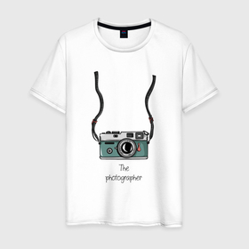 Мужская футболка хлопок с принтом Туристический фотограф в Кировске, 100% хлопок | прямой крой, круглый вырез горловины, длина до линии бедер, слегка спущенное плечо. | арт | иллюстрация | камера | фото | фотоаппарат | хобби
