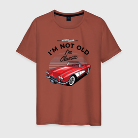 Мужская футболка хлопок с принтом Старая красная машина в Кировске, 100% хлопок | прямой крой, круглый вырез горловины, длина до линии бедер, слегка спущенное плечо. | 