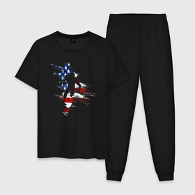 Мужская пижама хлопок с принтом Игрок в в американский футбол на флаге США в Новосибирске, 100% хлопок | брюки и футболка прямого кроя, без карманов, на брюках мягкая резинка на поясе и по низу штанин
 | 