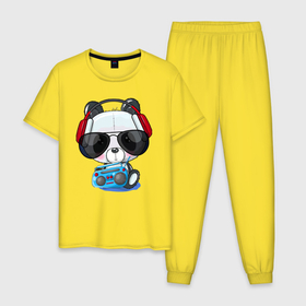 Мужская пижама хлопок с принтом Прикольный маленький панда в очках с магнитолой в Тюмени, 100% хлопок | брюки и футболка прямого кроя, без карманов, на брюках мягкая резинка на поясе и по низу штанин
 | 