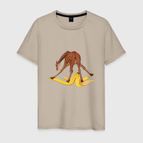 Мужская футболка хлопок с принтом Жираф скользит на банановой кожуре в Кировске, 100% хлопок | прямой крой, круглый вырез горловины, длина до линии бедер, слегка спущенное плечо. | 