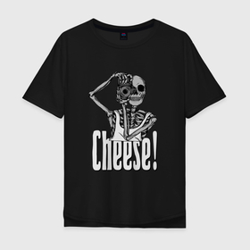 Мужская футболка хлопок Oversize с принтом Скелет с фотоаппаратом   скажи сыр в Петрозаводске, 100% хлопок | свободный крой, круглый ворот, “спинка” длиннее передней части | Тематика изображения на принте: 