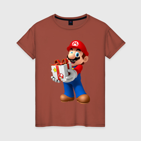 Женская футболка хлопок с принтом Марио держит подарок в Белгороде, 100% хлопок | прямой крой, круглый вырез горловины, длина до линии бедер, слегка спущенное плечо | 