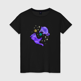 Женская футболка хлопок с принтом Космические коты, играющие планетами в Курске, 100% хлопок | прямой крой, круглый вырез горловины, длина до линии бедер, слегка спущенное плечо | 