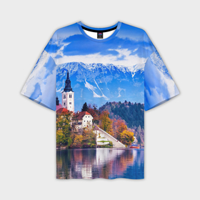Мужская футболка oversize 3D с принтом Замок на берегу озера и горы ,  |  | 