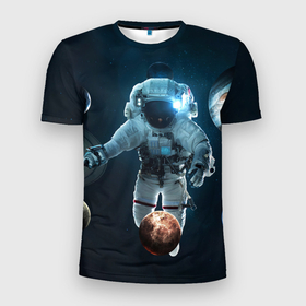 Мужская футболка 3D Slim с принтом Космонавт планеты в Новосибирске, 100% полиэстер с улучшенными характеристиками | приталенный силуэт, круглая горловина, широкие плечи, сужается к линии бедра | 