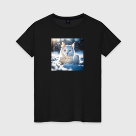 Женская футболка хлопок с принтом Белый кот в снегу , 100% хлопок | прямой крой, круглый вырез горловины, длина до линии бедер, слегка спущенное плечо | Тематика изображения на принте: 
