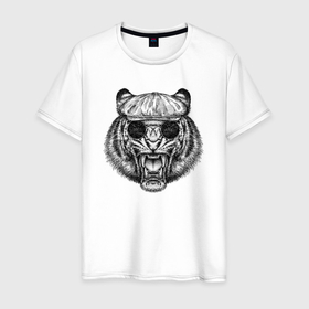 Мужская футболка хлопок с принтом Тигр рычащий в кепке , 100% хлопок | прямой крой, круглый вырез горловины, длина до линии бедер, слегка спущенное плечо. | Тематика изображения на принте: 