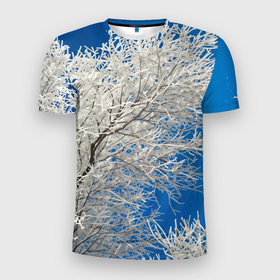 Мужская футболка 3D Slim с принтом Белые ветки дерева на фоне неба в Белгороде, 100% полиэстер с улучшенными характеристиками | приталенный силуэт, круглая горловина, широкие плечи, сужается к линии бедра | 