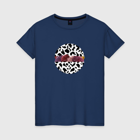 Женская футболка хлопок с принтом Пятнистый паттерн с цветами в Санкт-Петербурге, 100% хлопок | прямой крой, круглый вырез горловины, длина до линии бедер, слегка спущенное плечо | 