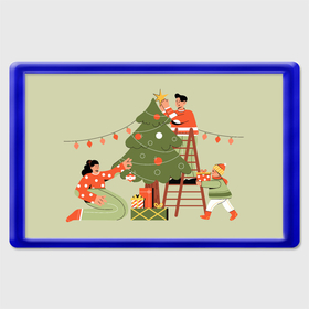 Магнит 45*70 с принтом Семья наряжает новогоднюю елку в Кировске, Пластик | Размер: 78*52 мм; Размер печати: 70*45 | Тематика изображения на принте: 