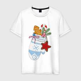 Мужская футболка хлопок с принтом Рукавичка с рождественскими сладостями в Новосибирске, 100% хлопок | прямой крой, круглый вырез горловины, длина до линии бедер, слегка спущенное плечо. | 