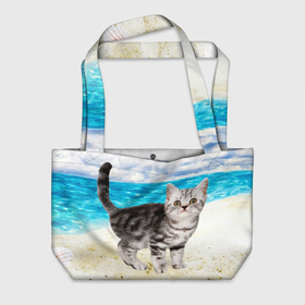 Пляжная сумка 3D с принтом Серый котенок на пляже в Екатеринбурге, 100% полиэстер | застегивается на металлическую кнопку; внутренний карман застегивается на молнию. Стенки укреплены специальным мягким материалом, чтобы защитить содержимое от несильных ударов
 | Тематика изображения на принте: 