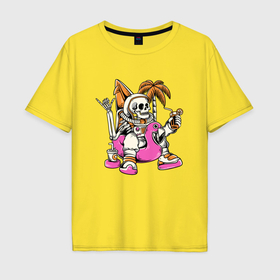 Мужская футболка хлопок Oversize с принтом Скелет в скафандре с коктейлем на надувном фламинго , 100% хлопок | свободный крой, круглый ворот, “спинка” длиннее передней части | 